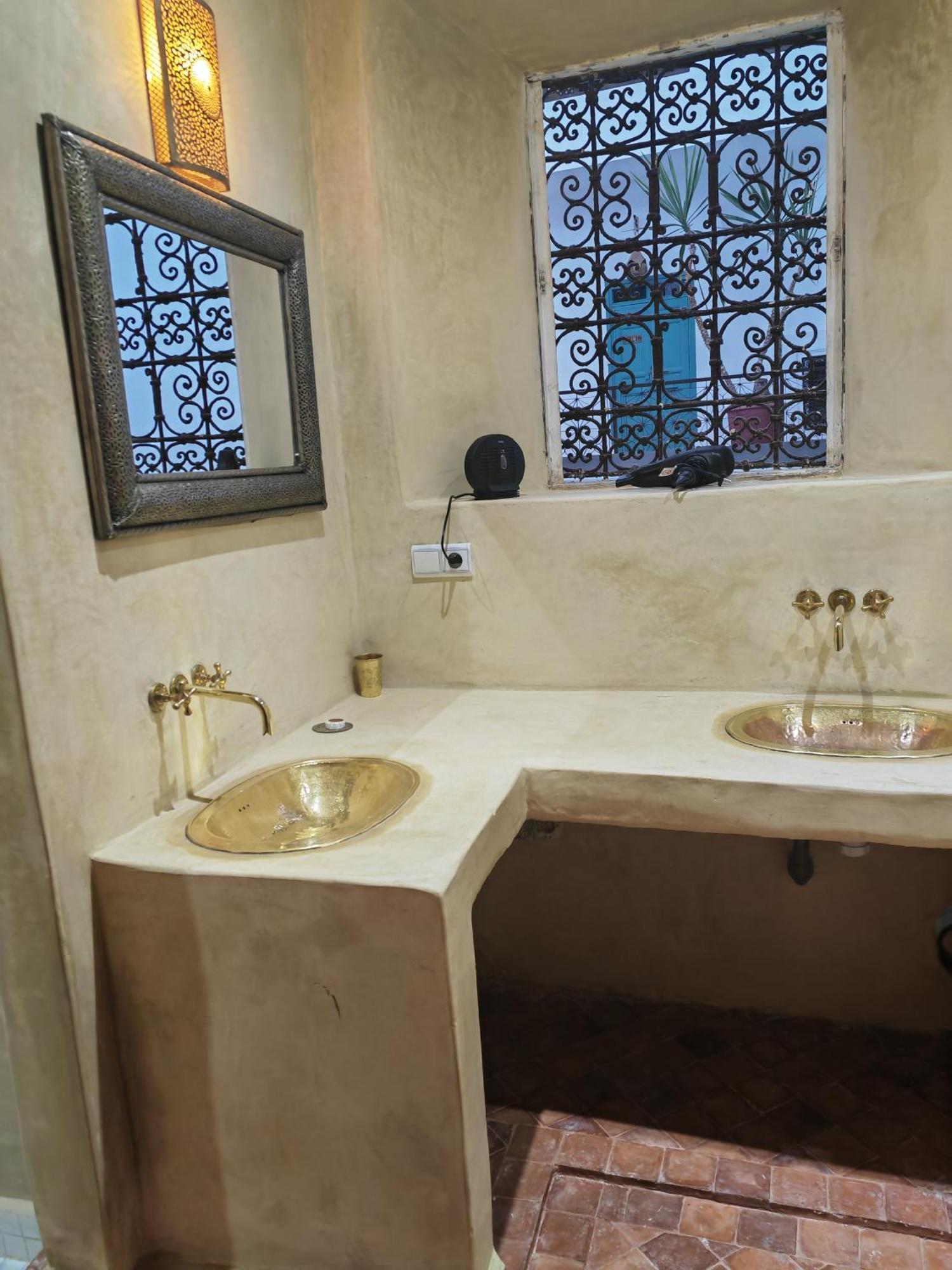 Riad Villa Berna Under Swiss Management Marrakesh Buitenkant foto
