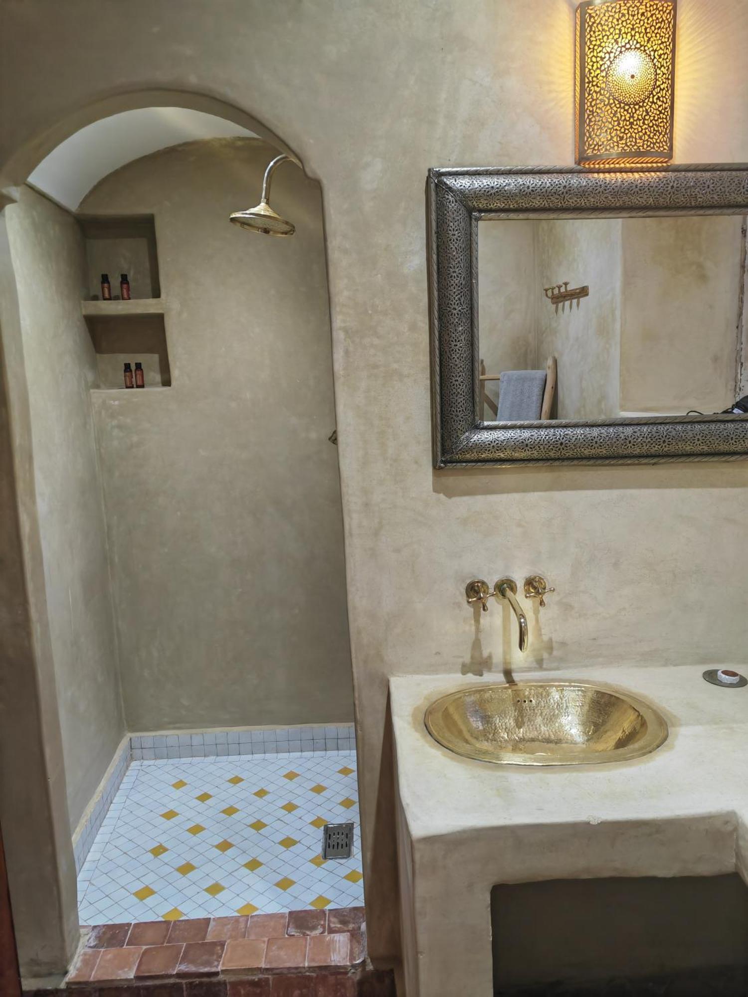 Riad Villa Berna Under Swiss Management Marrakesh Buitenkant foto